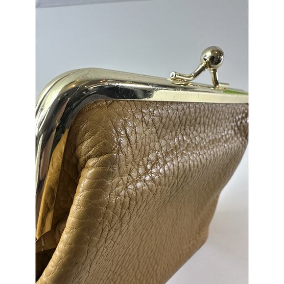 Dooney & Bourke Pebble Grain Leather Coin Purse Clutch Credit Card Slots Toffee - Picture 4 of 16